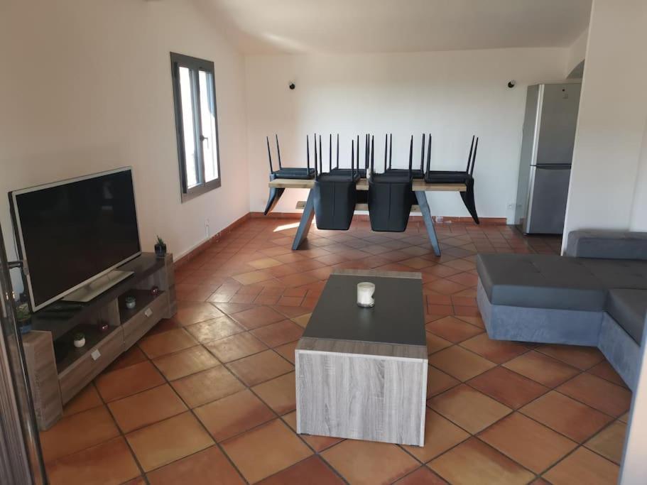 Haut De Villa Renovee En 2023 Saint-Maime Kültér fotó